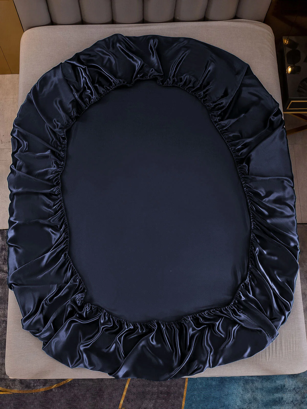 19Momme Mulberry Silk Seamless Fitted Sheet - Image 11