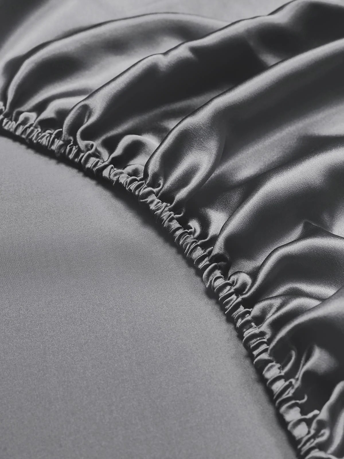 19Momme Mulberry Silk Seamless Fitted Sheet - Image 20