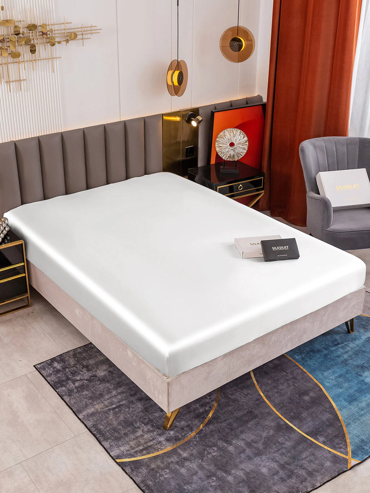 19Momme Mulberry Silk Seamless Fitted Sheet - Image 5