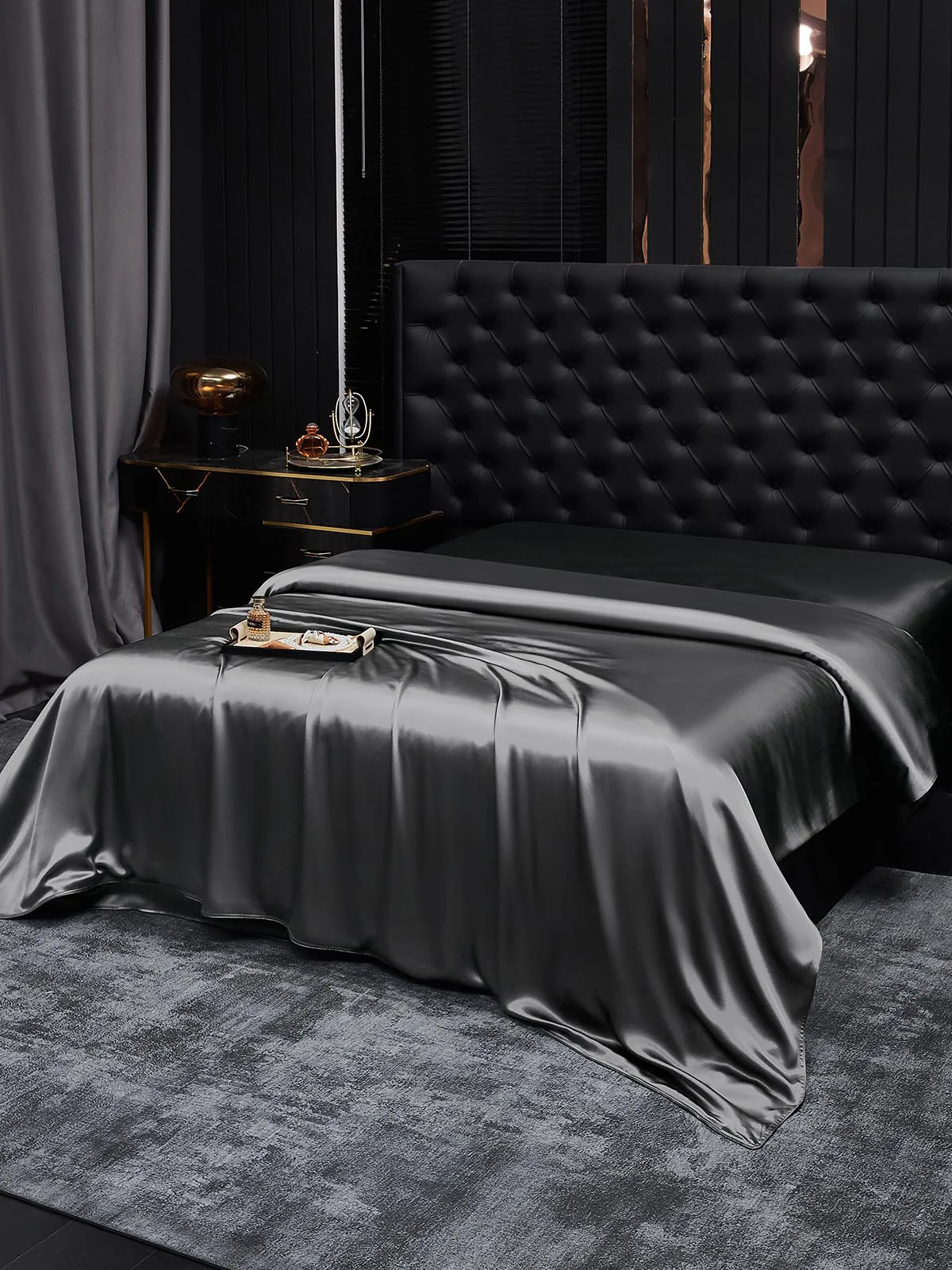 19Momme Mulberry Silk Seamless Duvet Cover - Image 16