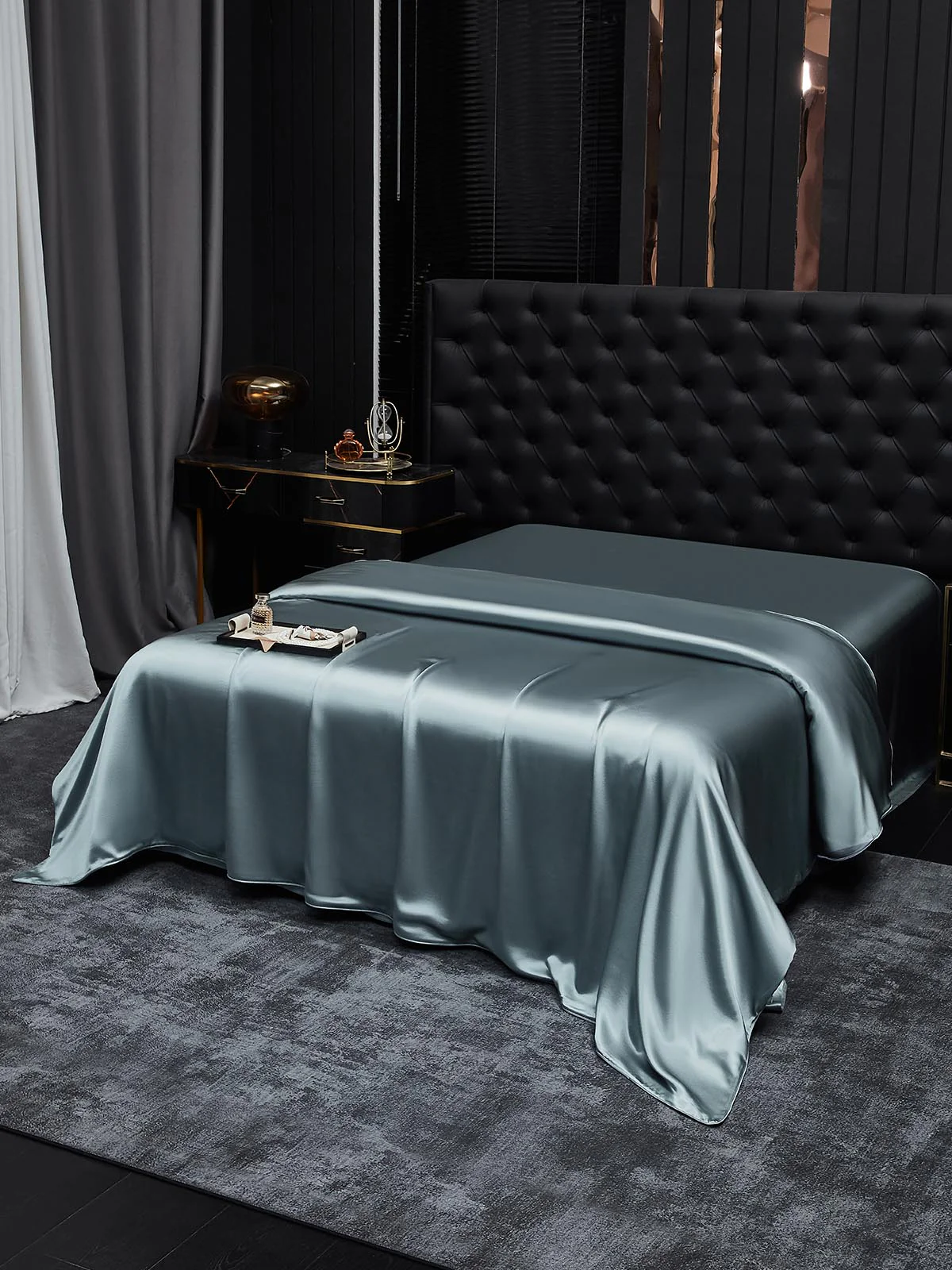 19Momme Mulberry Silk Seamless Duvet Cover - Image 20