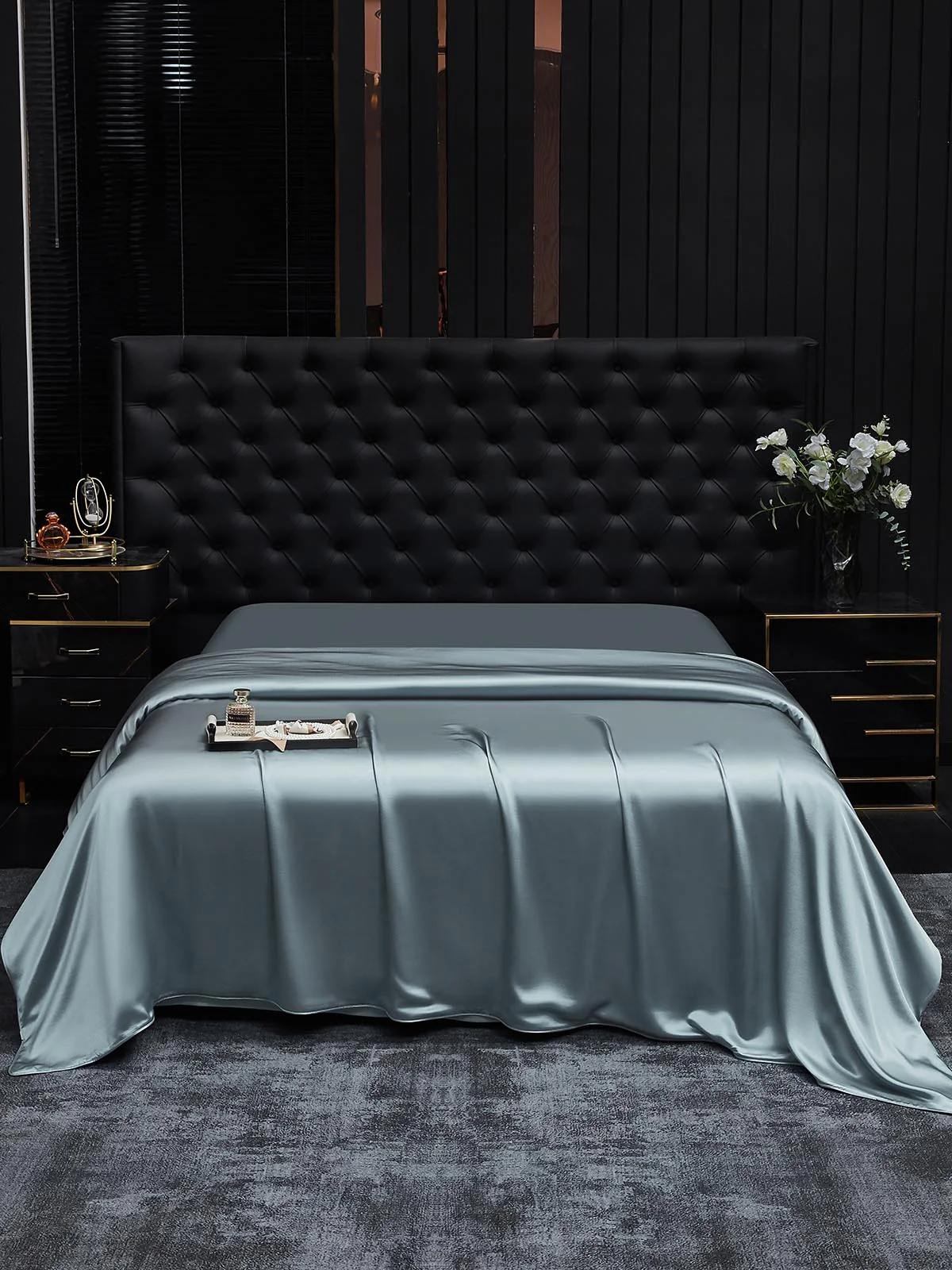 19Momme Mulberry Silk Seamless Duvet Cover - Image 21