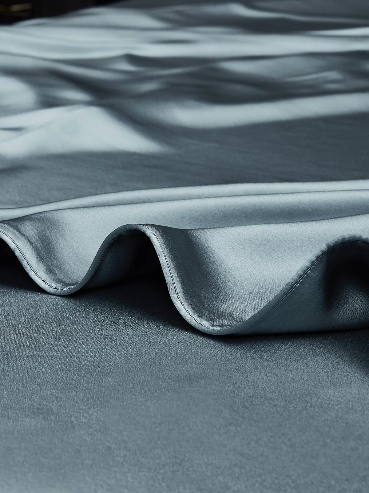 19Momme Mulberry Silk Seamless Duvet Cover - Image 22