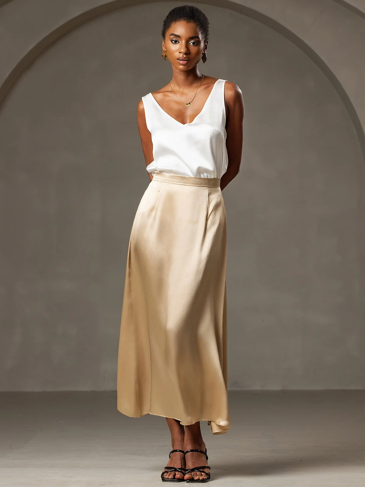 19Momme Silk A Line Maxi Skirt with Zipper Design - Image 15