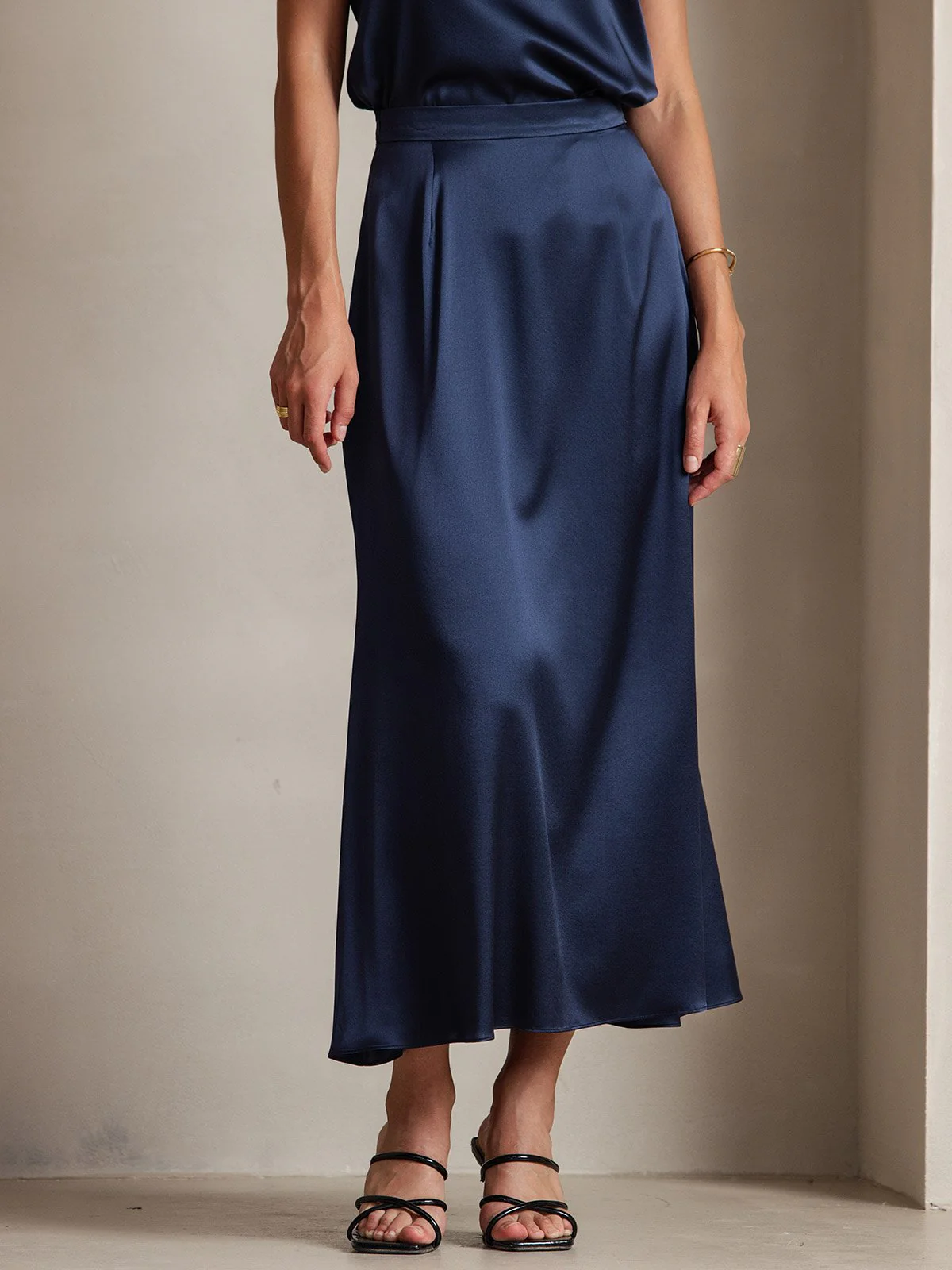 19Momme Silk A Line Maxi Skirt with Zipper Design - Image 19