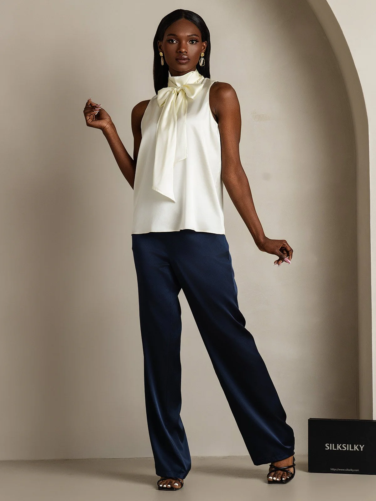19Momme Silk Sleeveless Tie Neck Blouse - Image 27