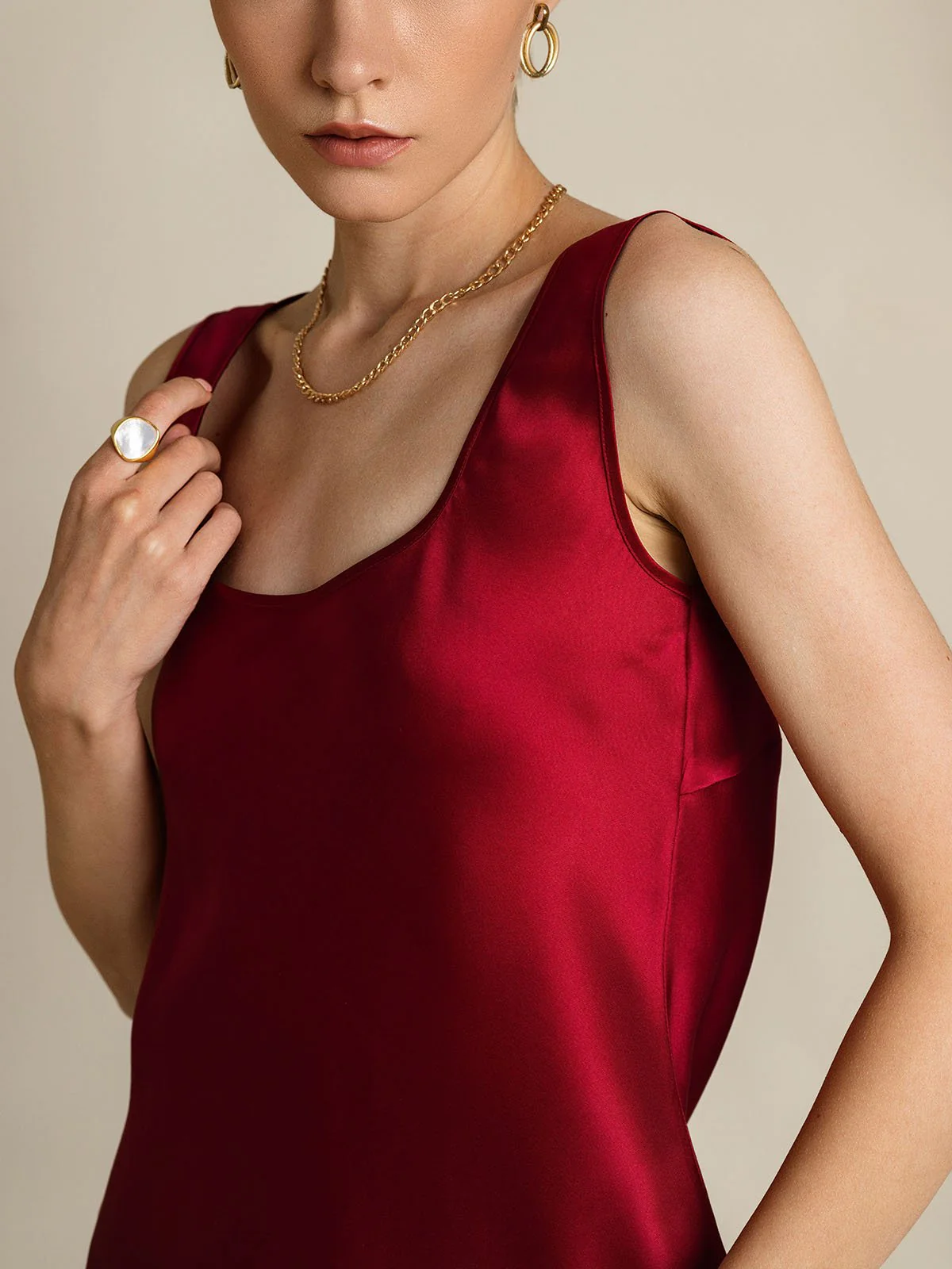 19Momme Silk Sleeveless U Neck Women's Tank Top - Image 46