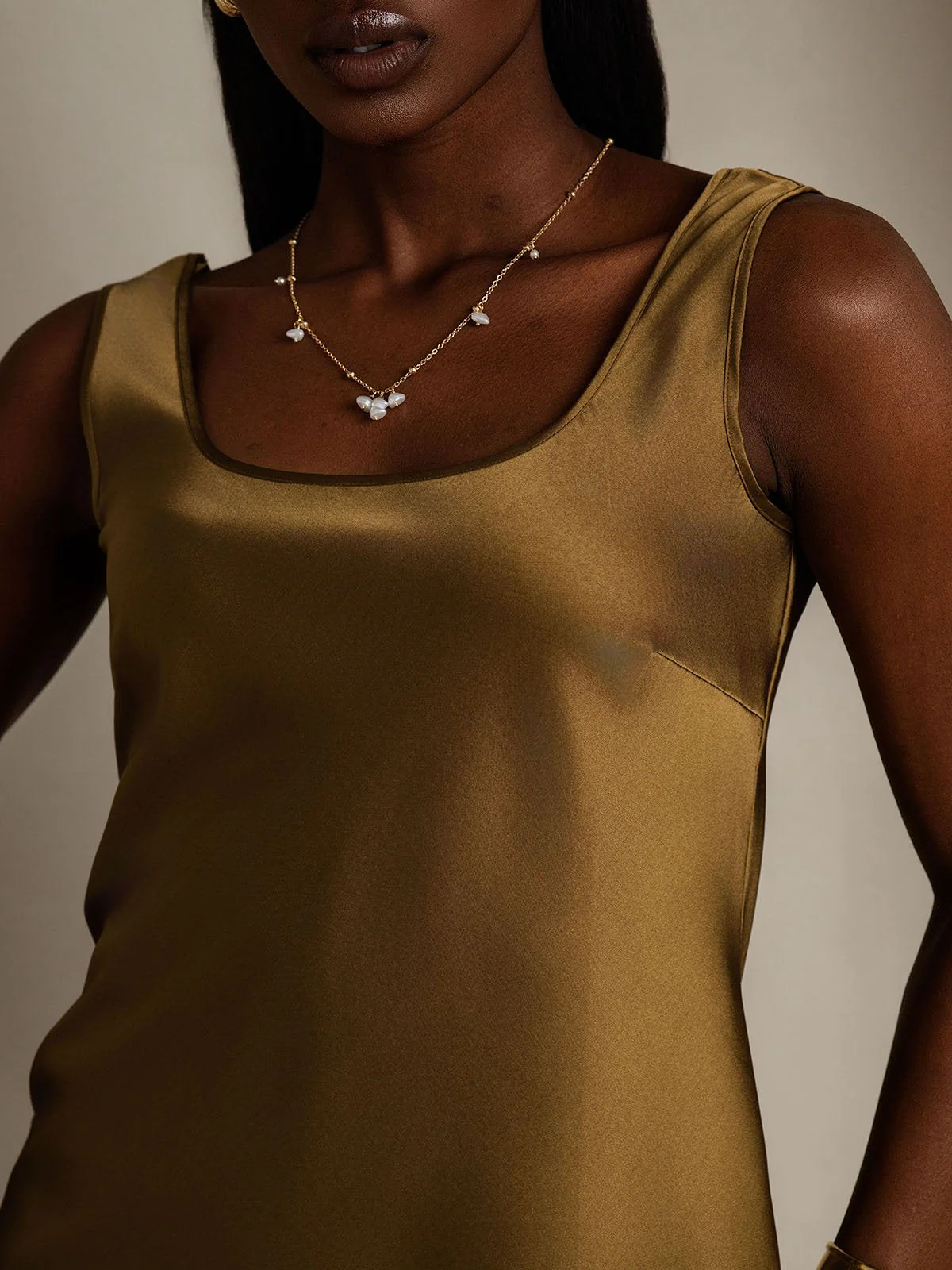 19Momme Silk Sleeveless U Neck Women's Tank Top - Image 61