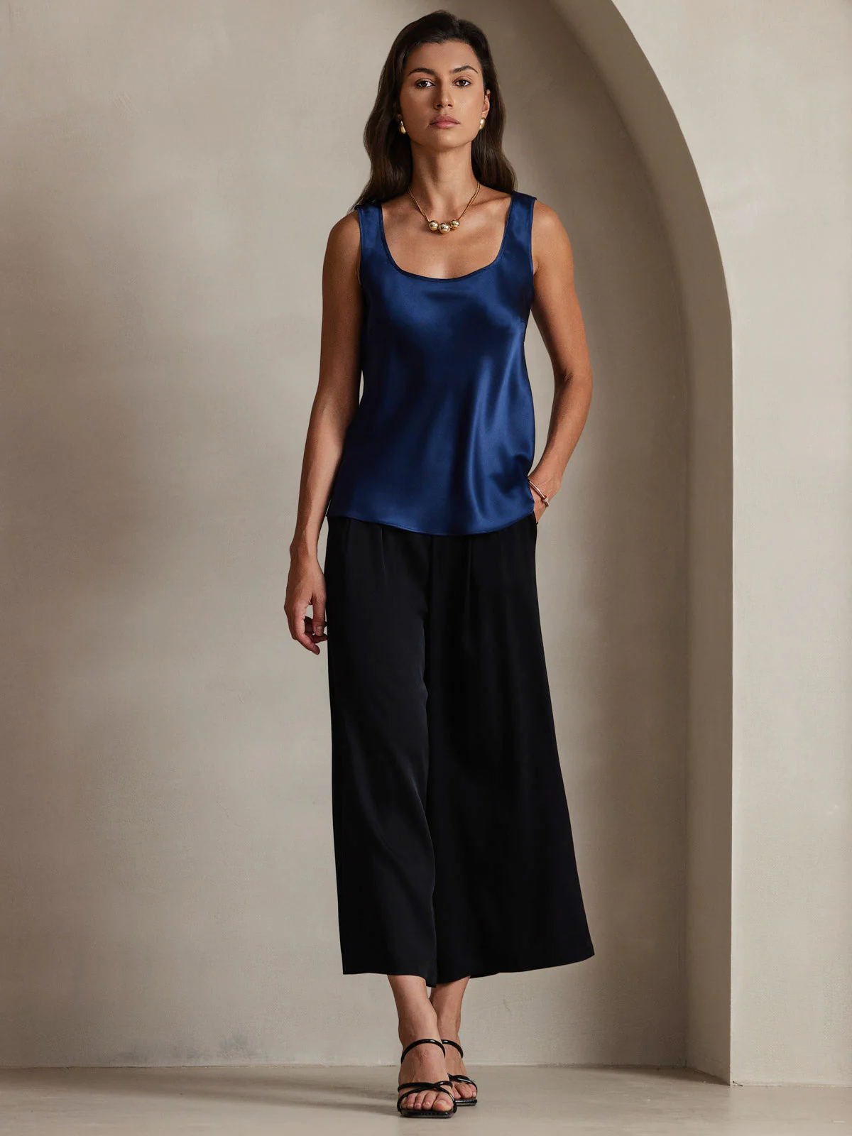 Clearance - 19Momme Silk Sleeveless U Neck Women's Tank Top - Image 22