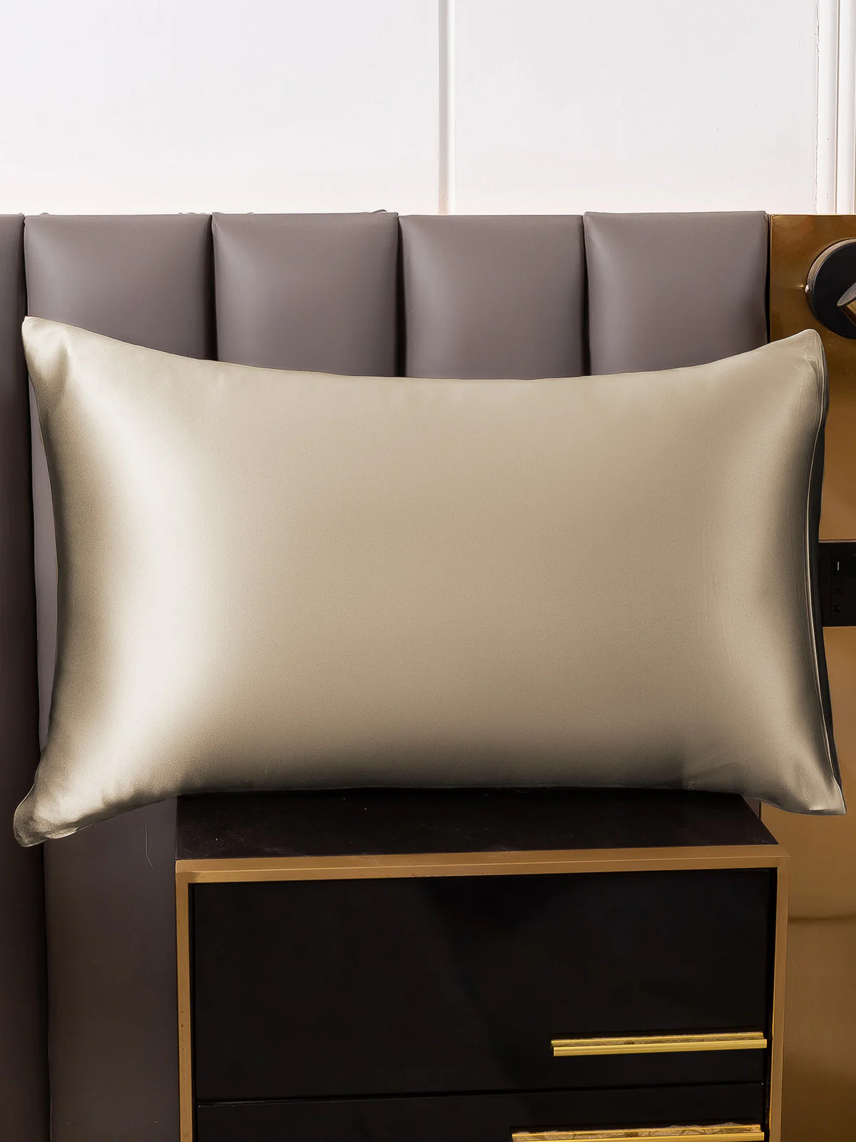 Gift Set - 19Momme 100% Mulberry Silk Pillowcase & Eye Mask - Image 23