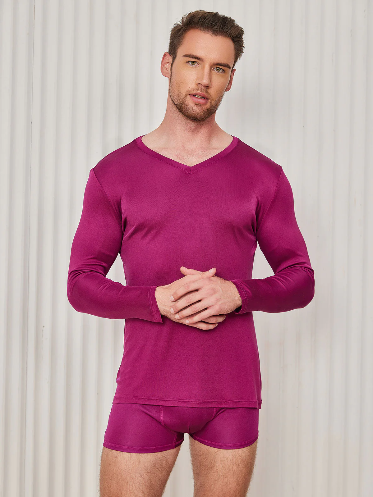 Mens V-Neck Long Sleeve Silk Knitted Tee - Image 21