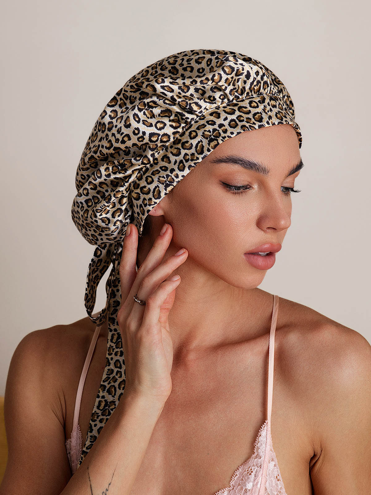 Pure silk Elegant Bonnet with Long Ribbons - Image 27