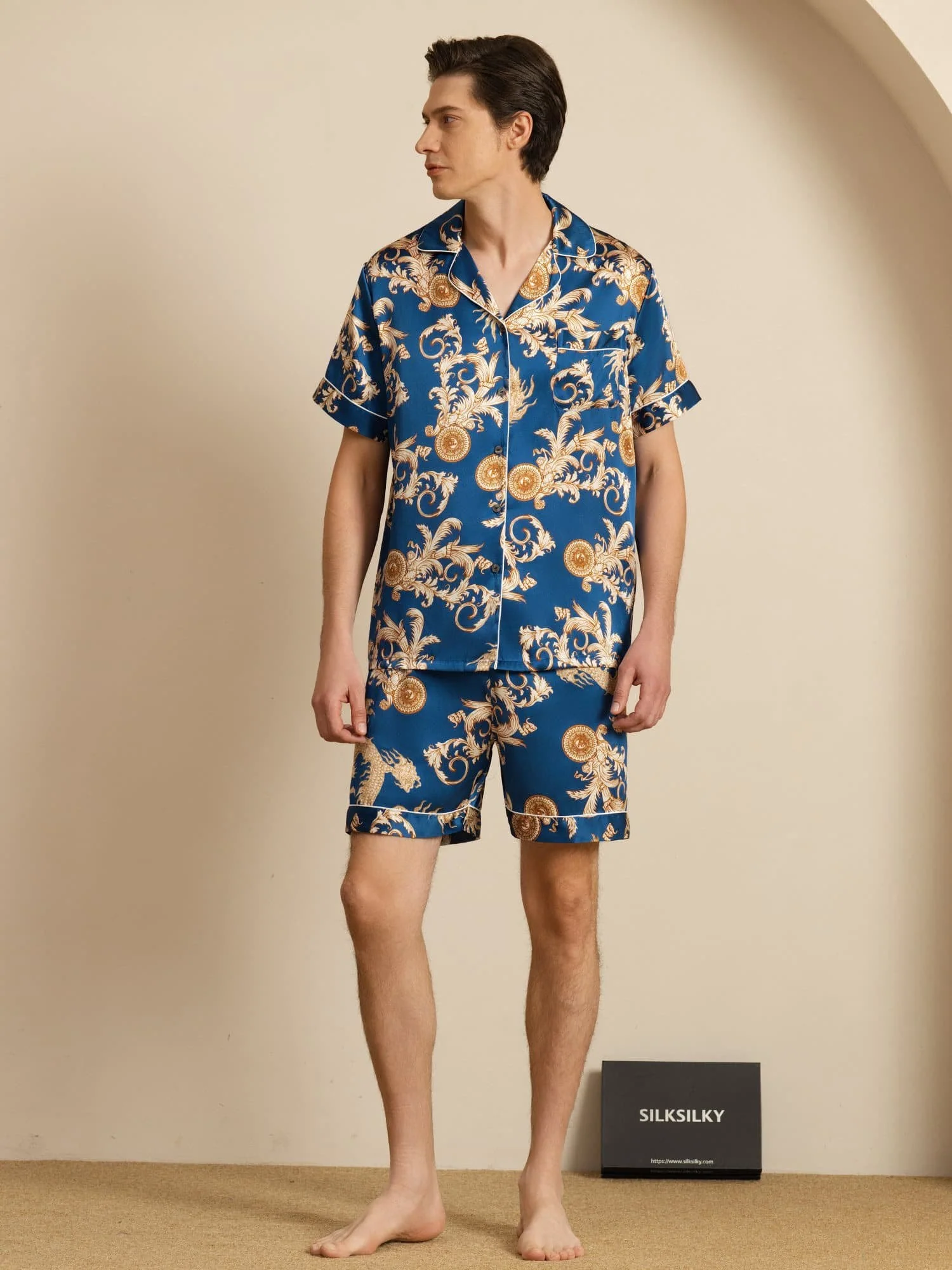 Pure Silk Men's Dragon Print  Short Sleeve Notch Collar Pajamas Set - Image 21