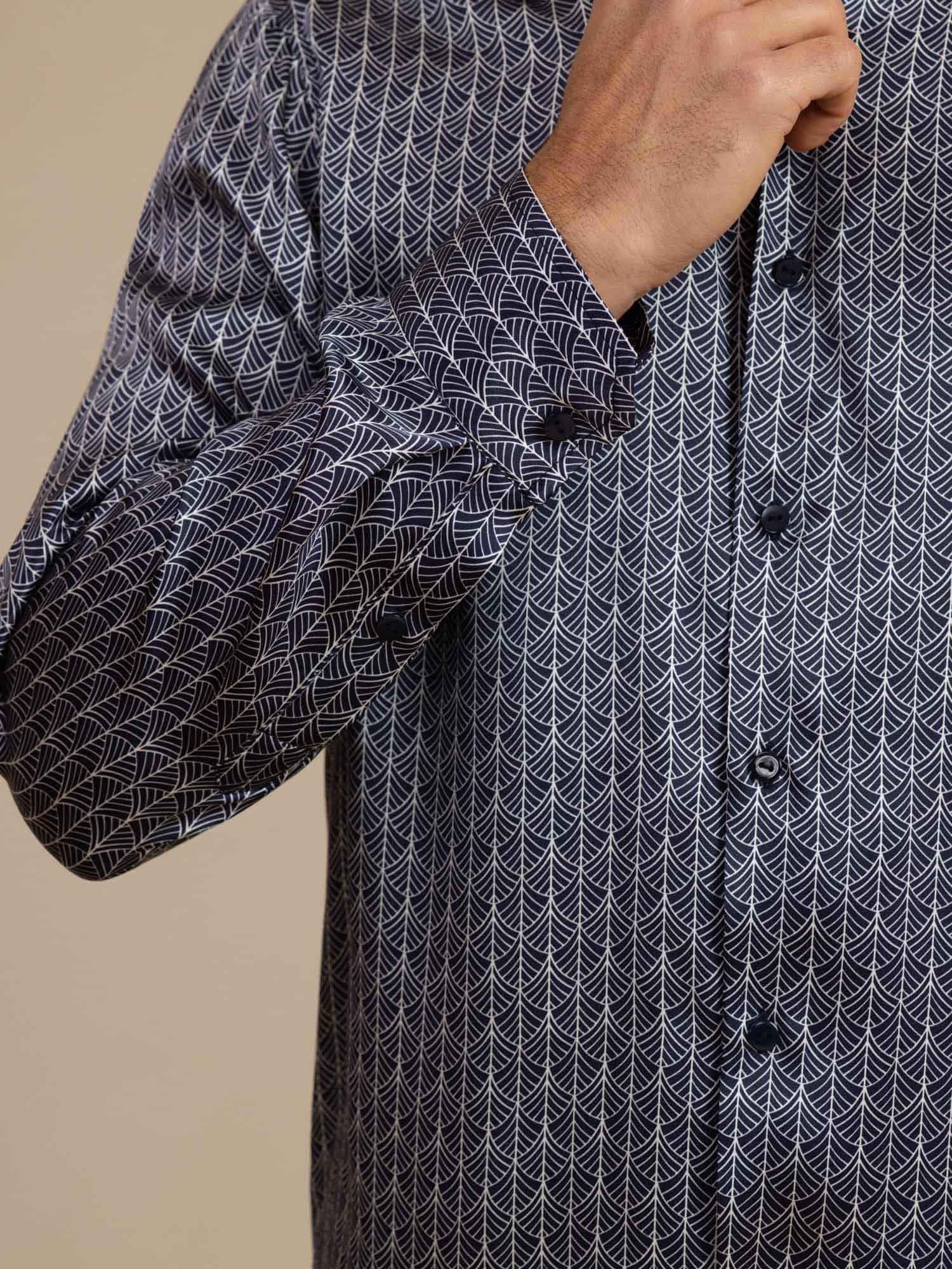 Pure Silk Men's Long Sleeve Lapel Collar Ginkgo Print Shirt - Image 5