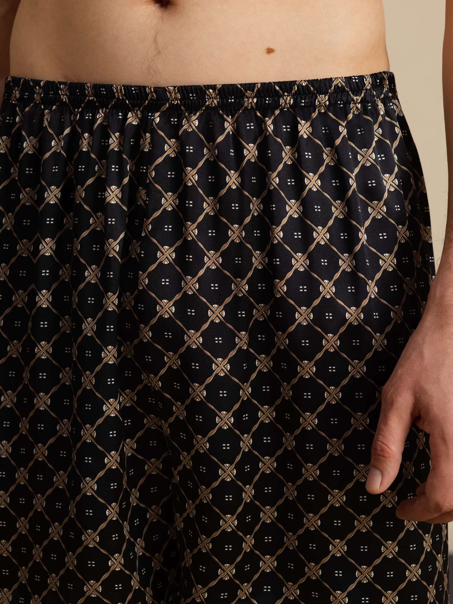 Pure Silk Navy Chain Print Elastic Waist Men's Sleep Shorts - Image 12