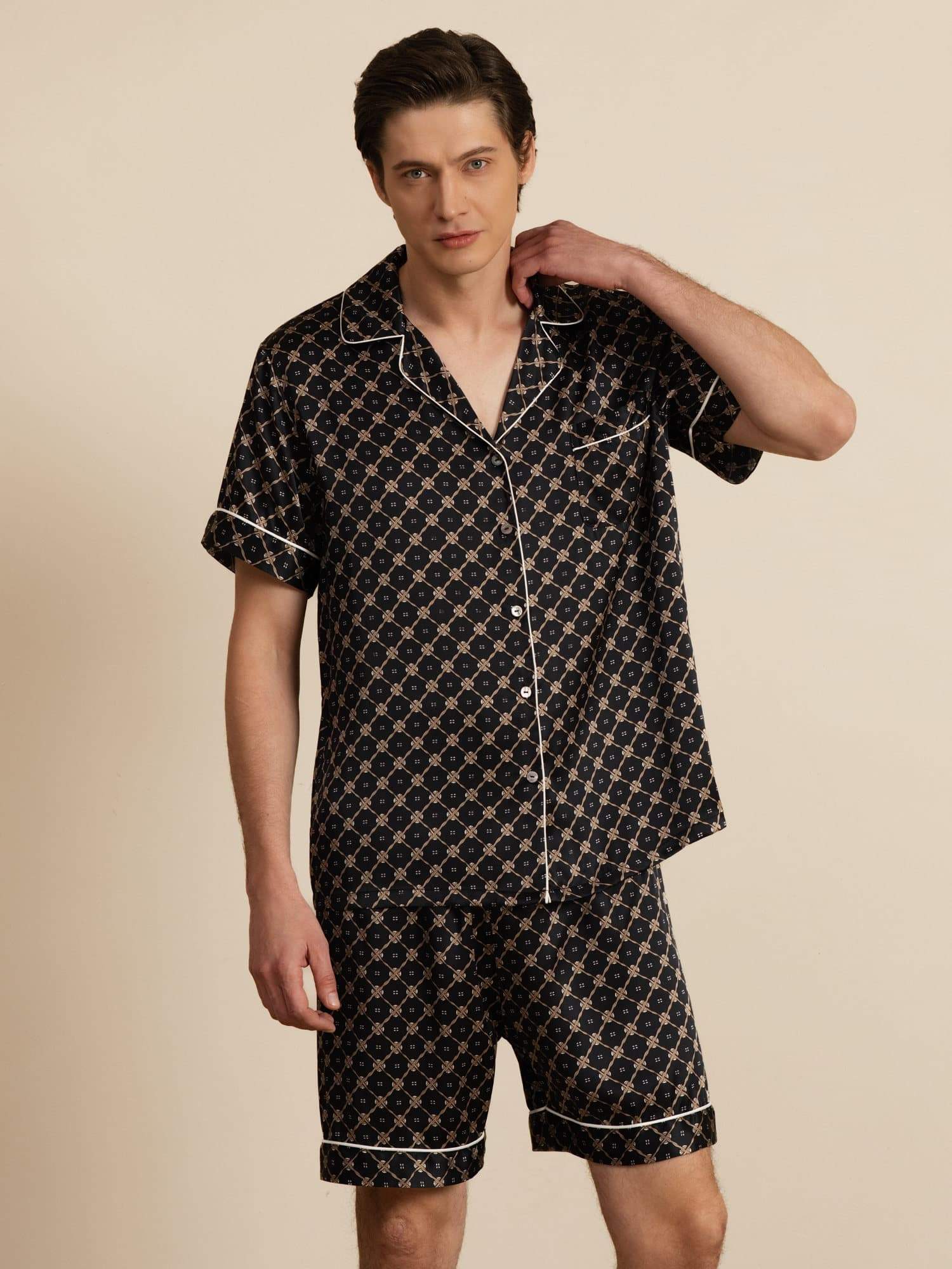 Pure Silk Short Sleeve Notch Collar Men's Chain Print Pajamas Set with Shorts - Image 10