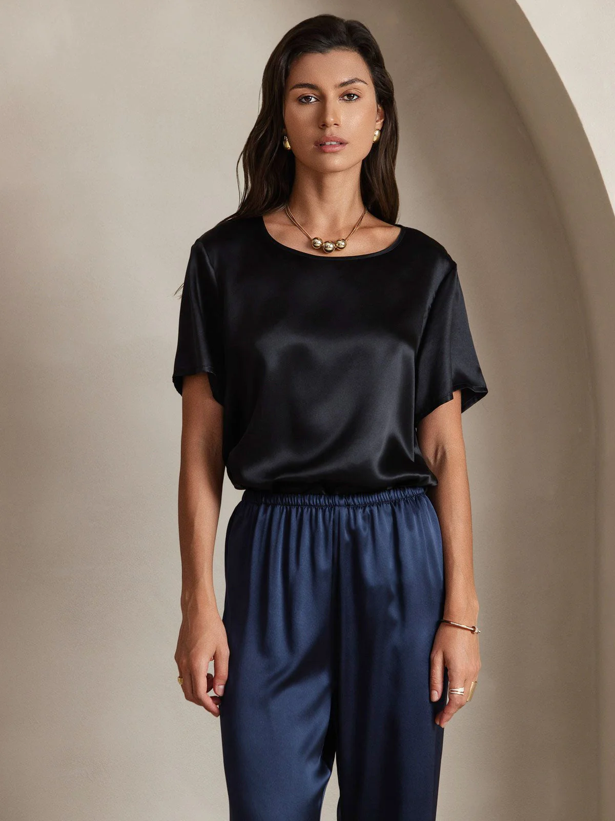 Women's Pure Silk Short Sleeve Round Neck T-Shirt - Image 16