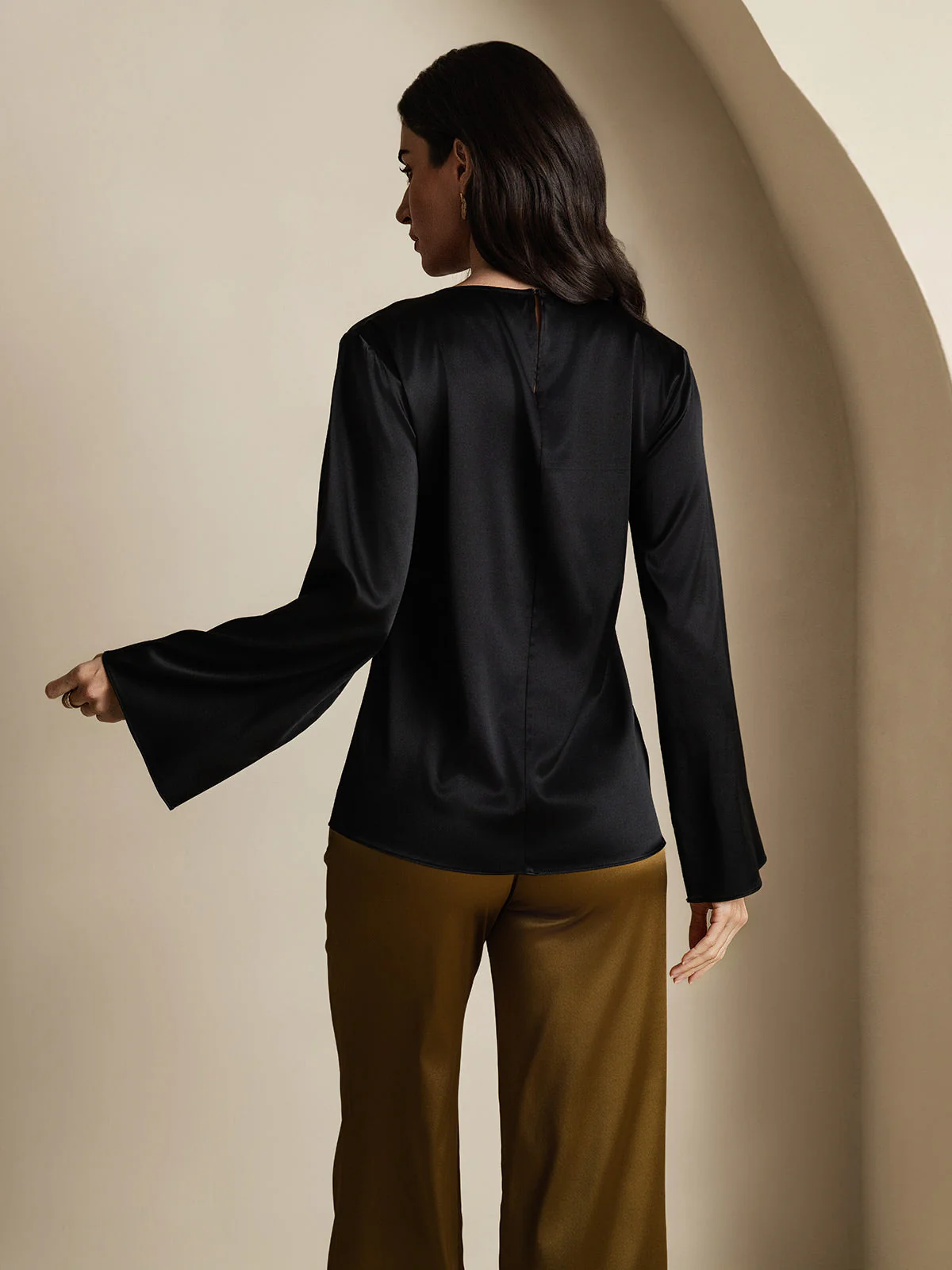 19Momme Silk Bell Sleeve Boat Neck Women's Top - Image 34