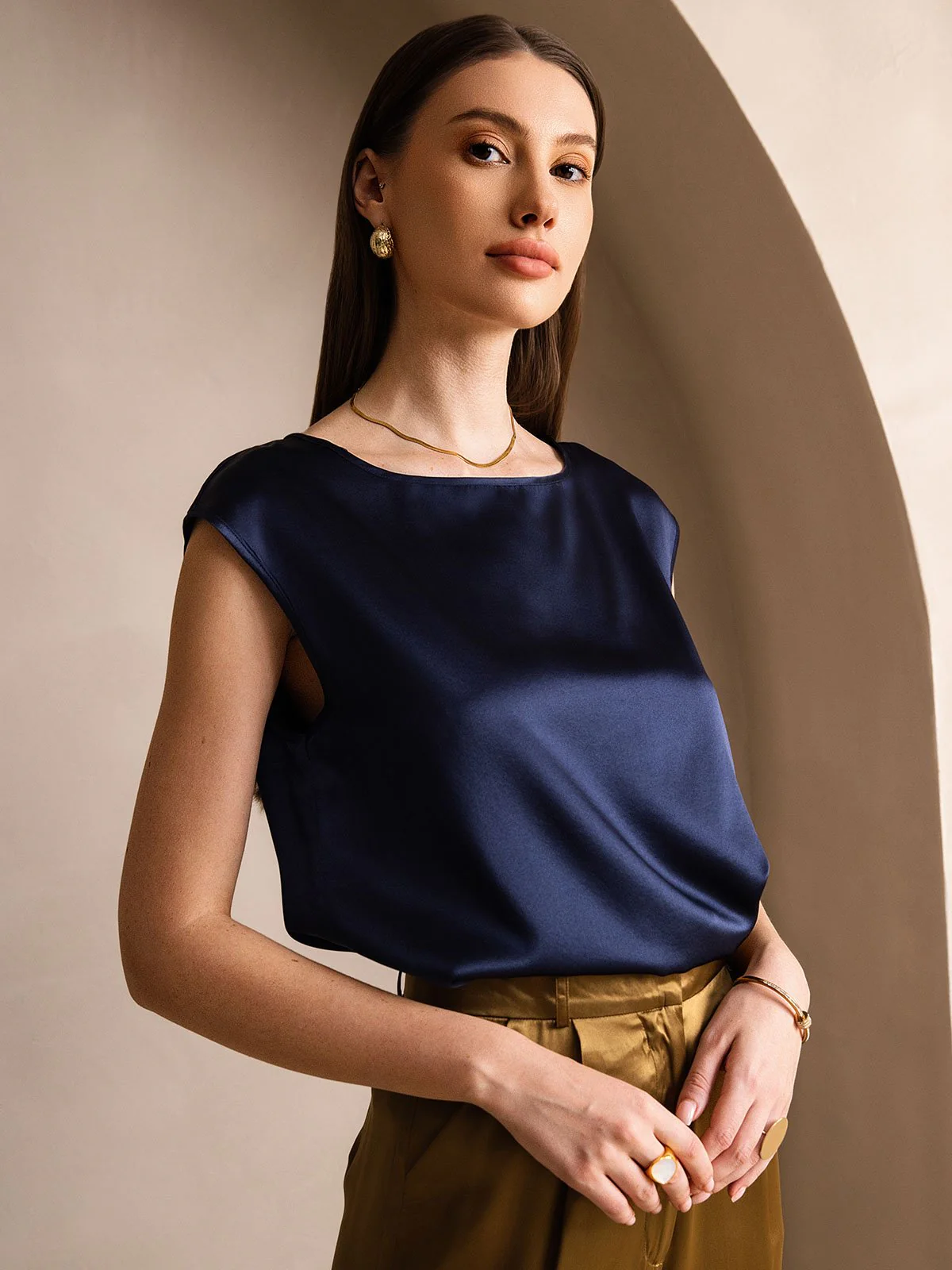 19Momme Silk Cap Sleeve Round Neck Women's Top - Image 10