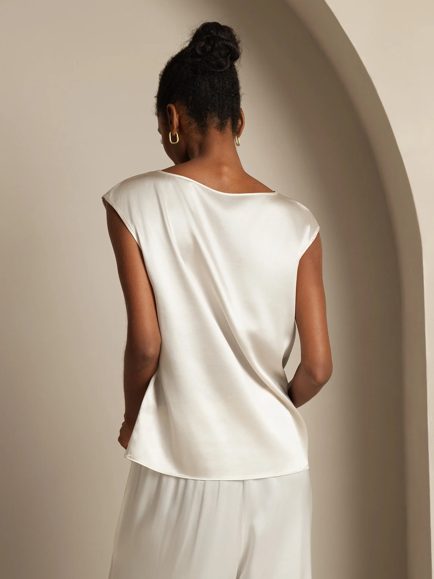 19Momme Silk Cap Sleeve Round Neck Women's Top - Image 23