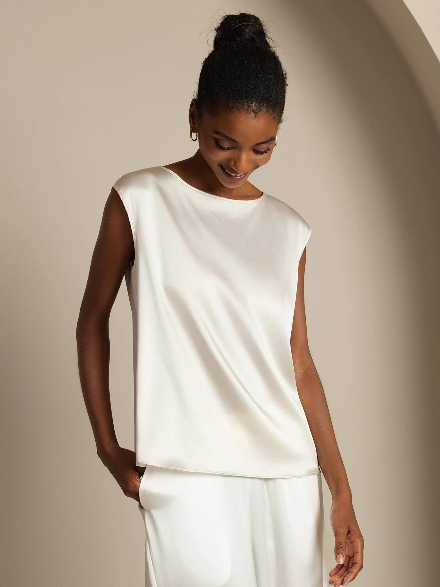 19Momme Silk Cap Sleeve Round Neck Women's Top - Image 28