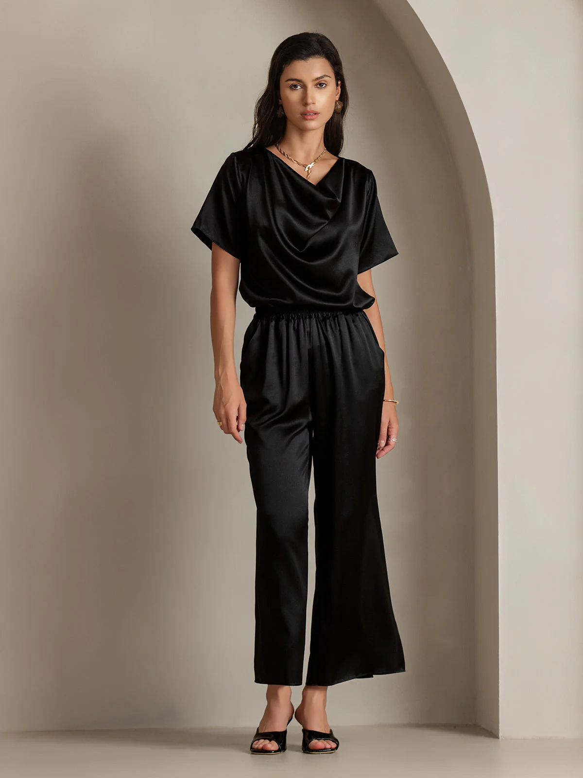 19Momme Women's Silk Short Sleeve Cowl Neck T-Shirt - Image 12