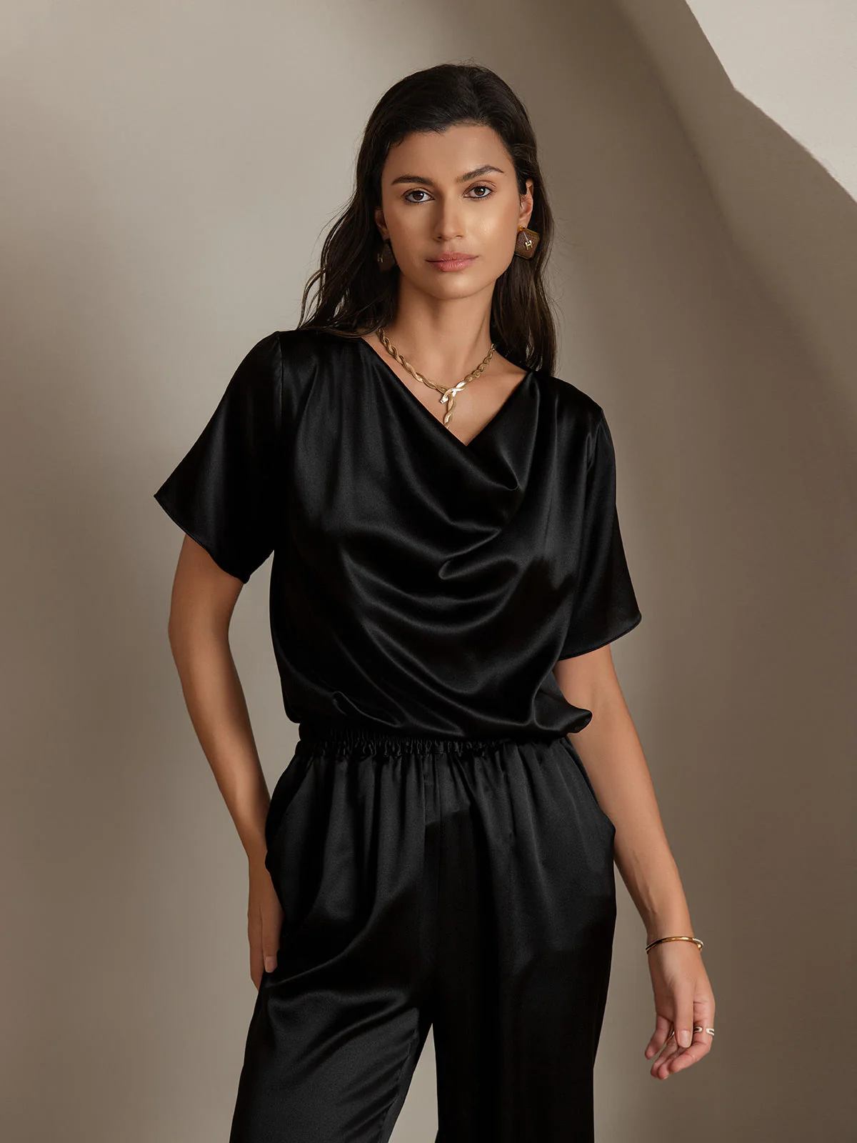19Momme Women's Silk Short Sleeve Cowl Neck T-Shirt - Image 7