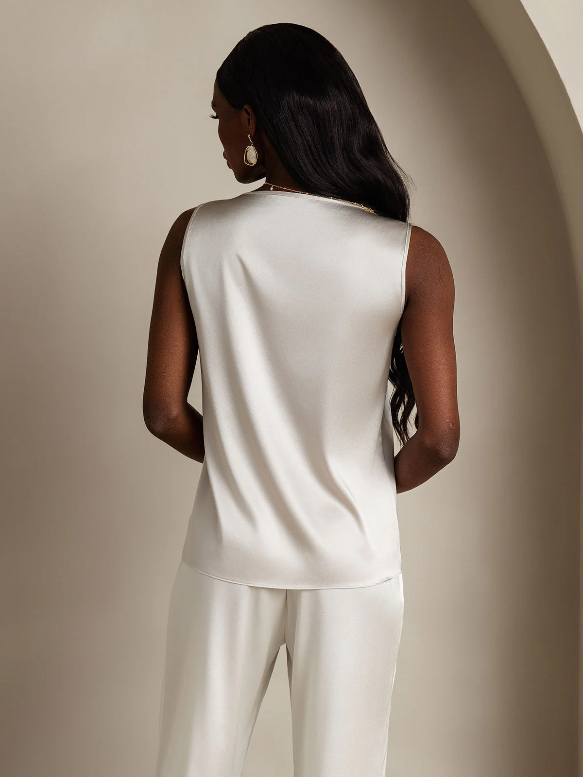 19Momme Silk Sleeveless Round Neck Women's Tank Top - Image 44