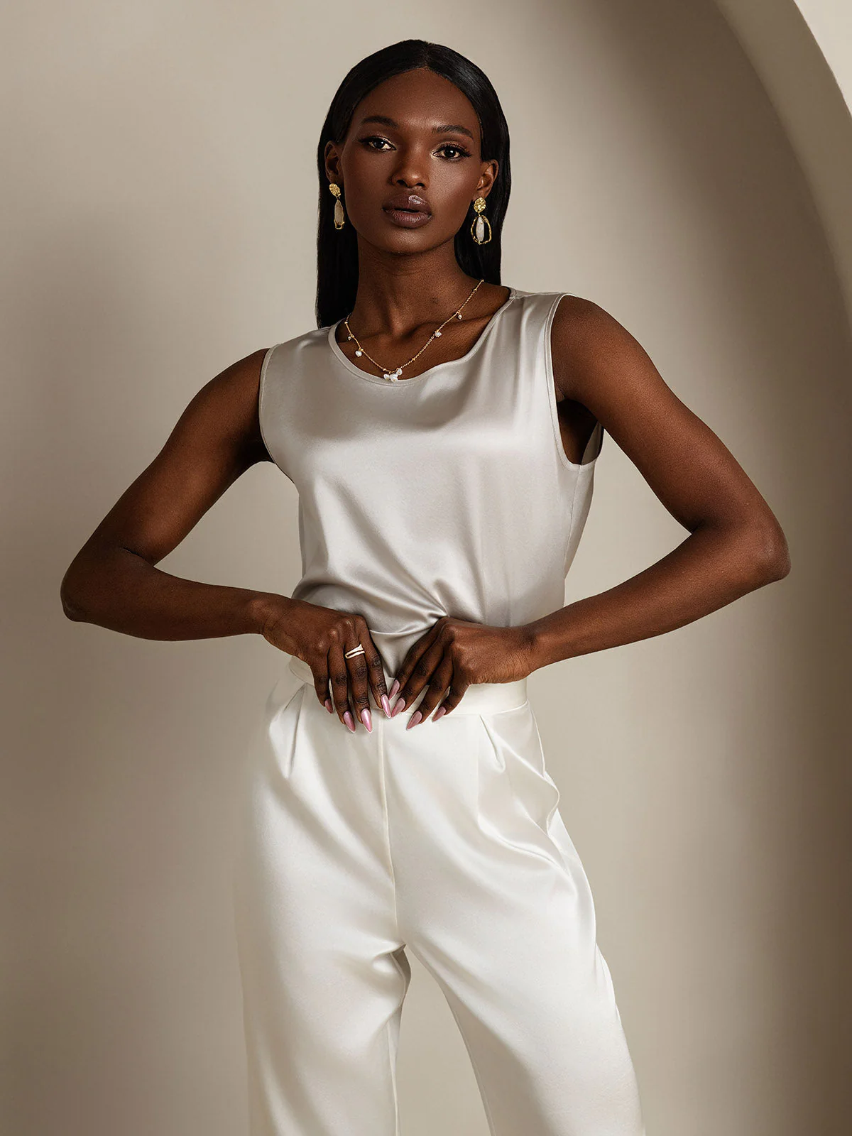 19Momme Silk Sleeveless Round Neck Women's Tank Top - Image 46