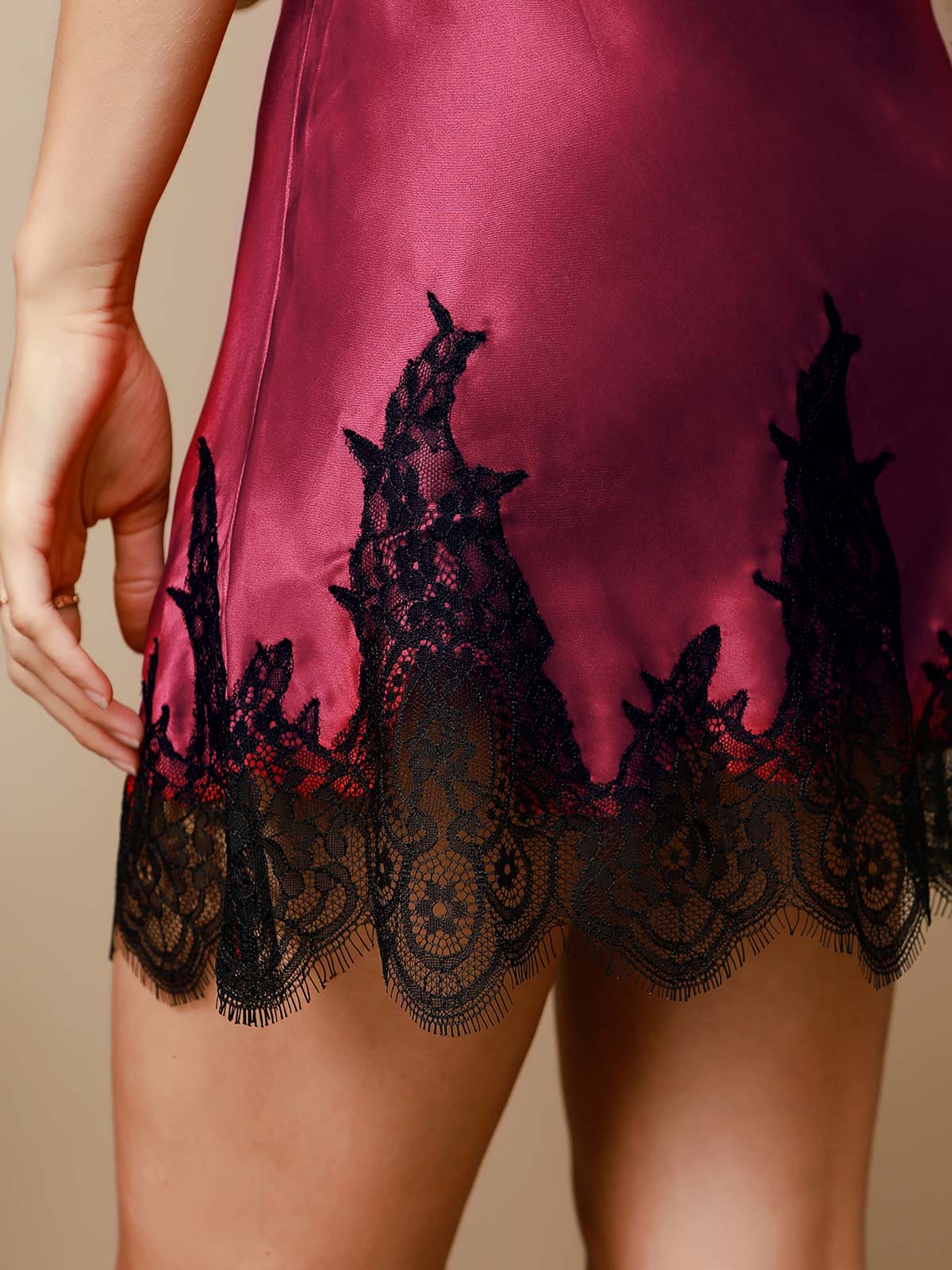 Pure Silk Spaghetti strap V-neck Short Nightgown - Image 20