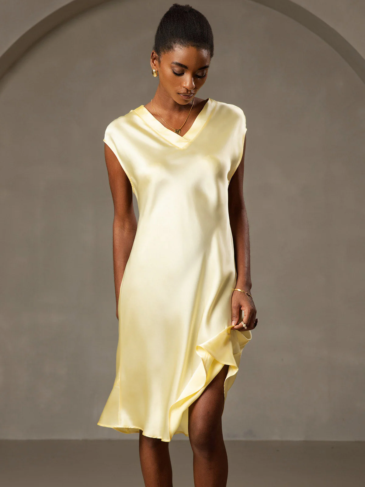 Pure Silk Cap Sleeve V-neck Knee Nightgown - Image 35