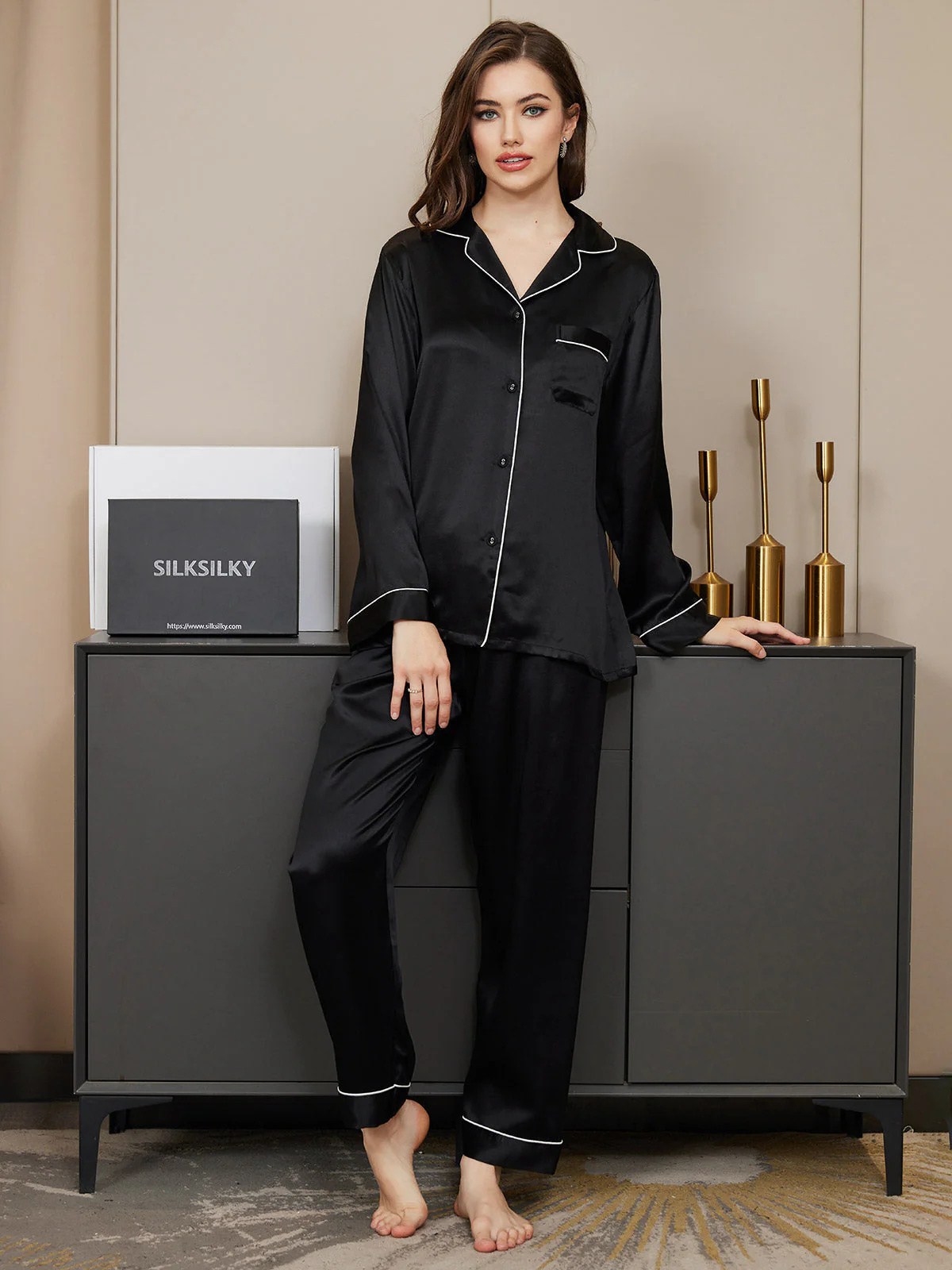 Women's Pure Silk Long Sleeve Button Up Pajamas Set - Image 20