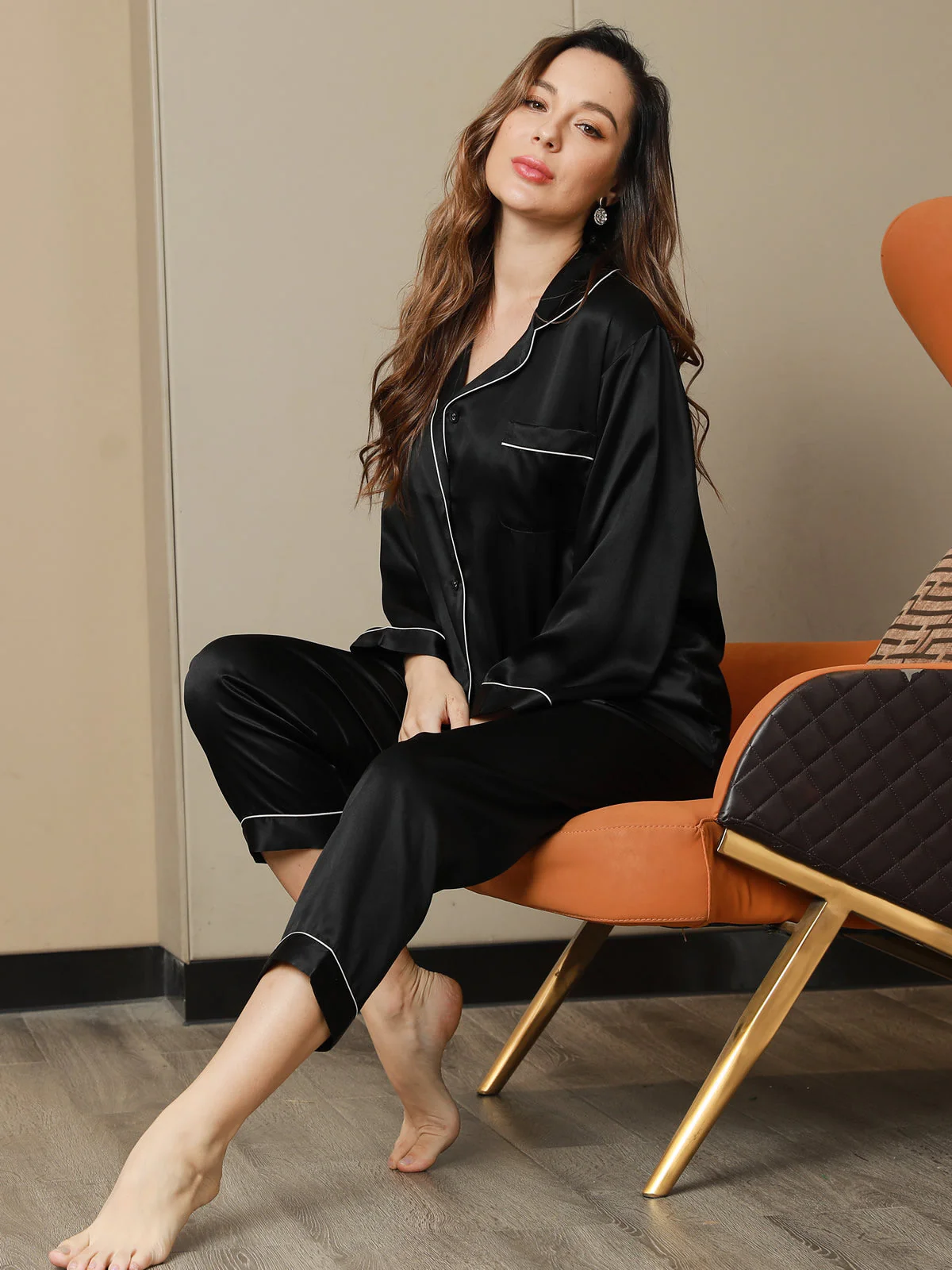 Pure Silk Notch Collar Button Up Women's Pajamas Set - Image 10
