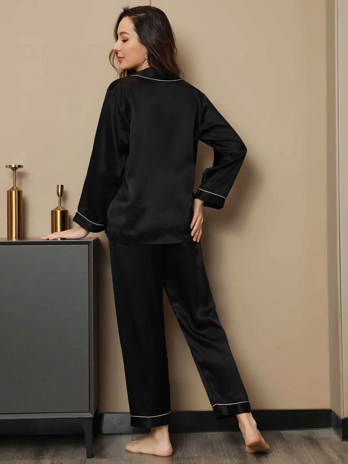 Pure Silk Notch Collar Button Up Women's Pajamas Set - Image 11