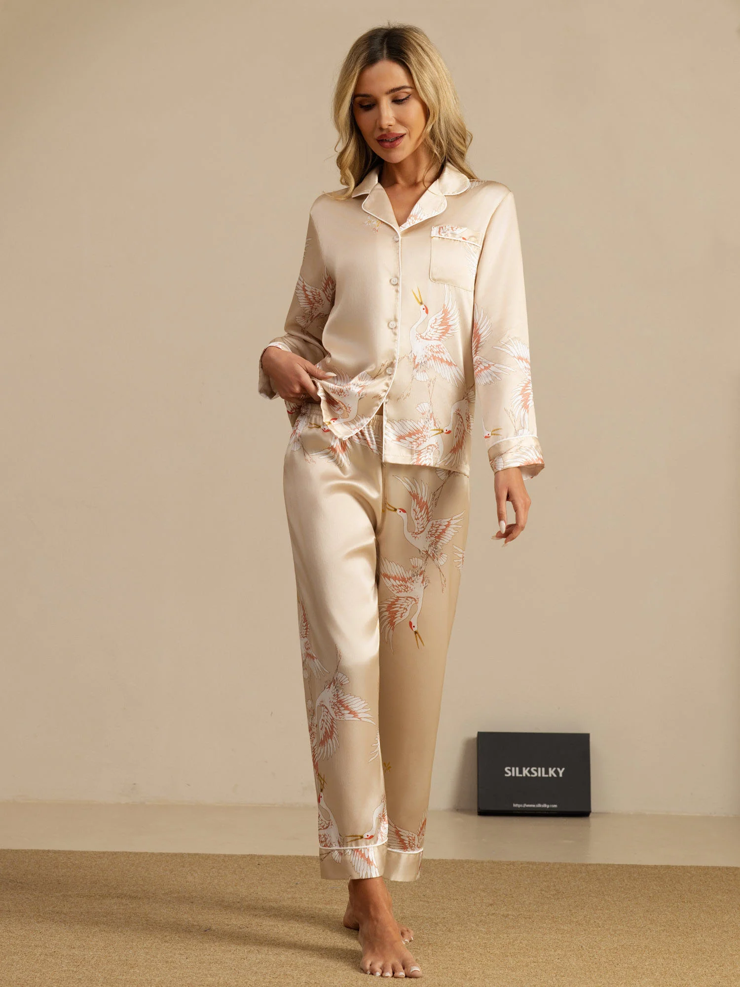 19Momme Pure Silk Crane Print Women's Long Sleeve Notch Collar Pajamas Set - Image 35