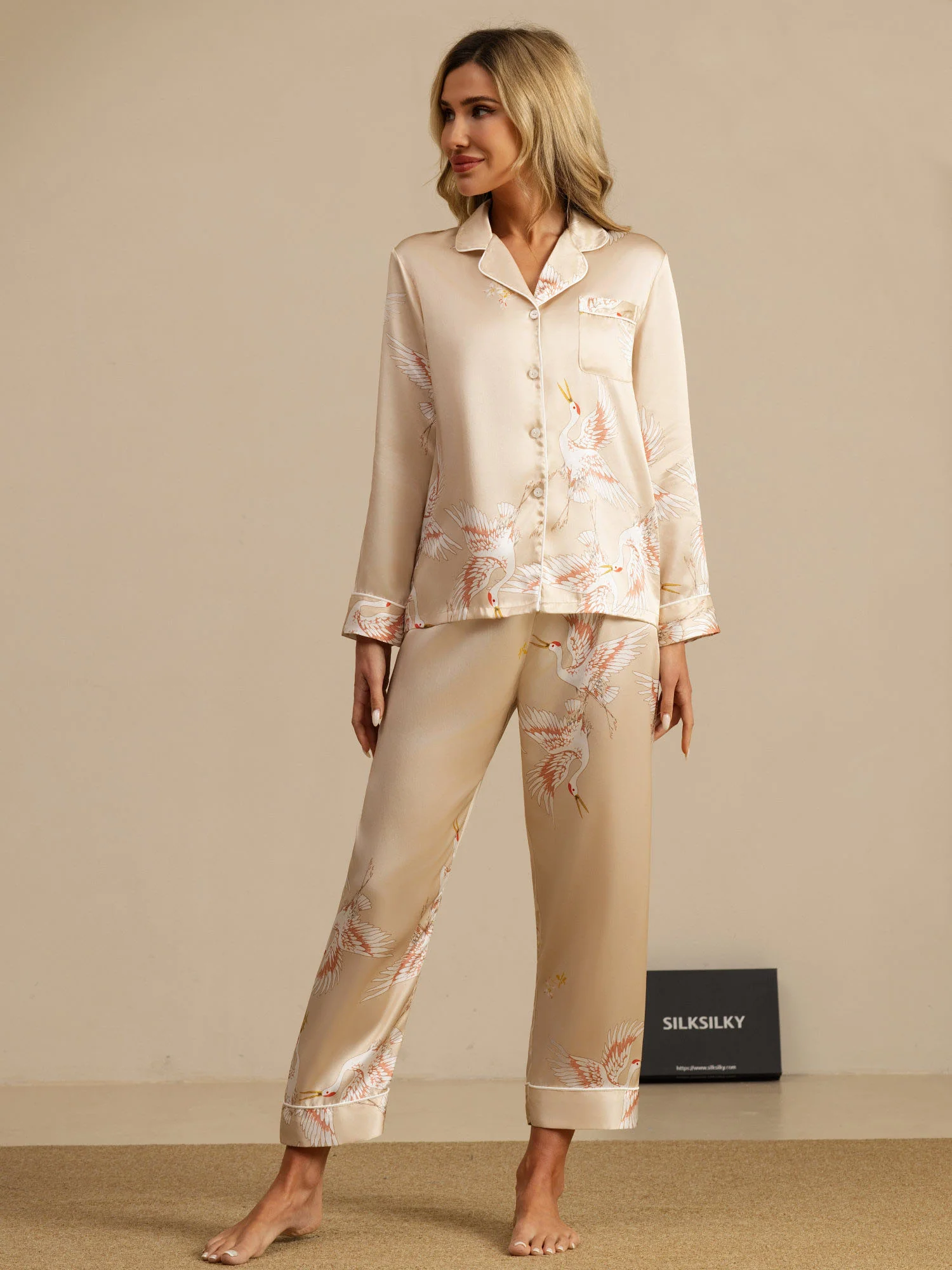 19Momme Pure Silk Crane Print Women's Long Sleeve Notch Collar Pajamas Set - Image 36